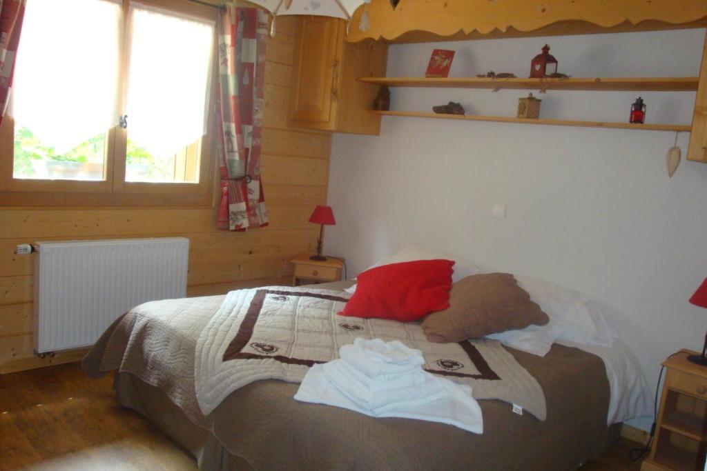 Bed And Breakfast Chalet Manava Морзін Номер фото